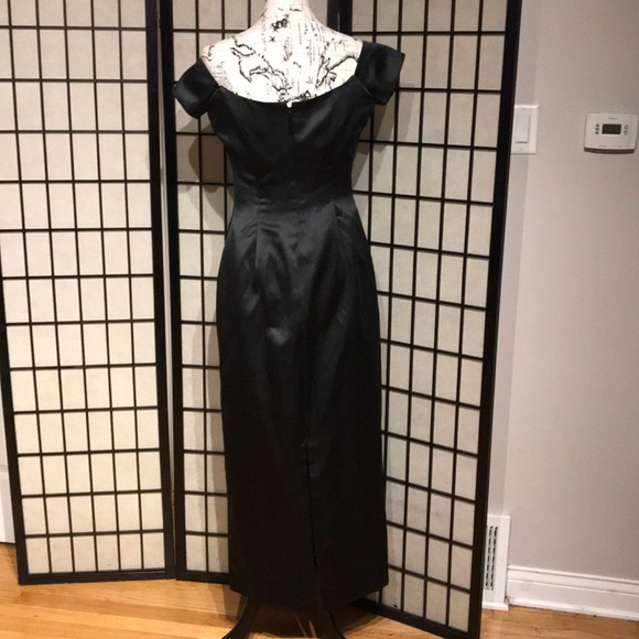 Vera Wang Satin off shoulder Vintage Pencil Formal Evening Retro whimsygoth - Picture 4 of 10